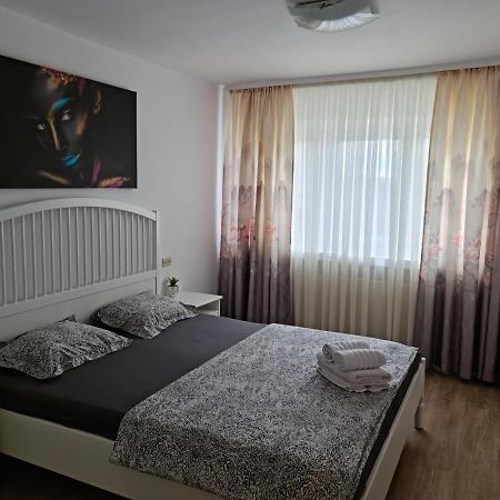 Apartament Viorela Алба-Юлія Екстер'єр фото